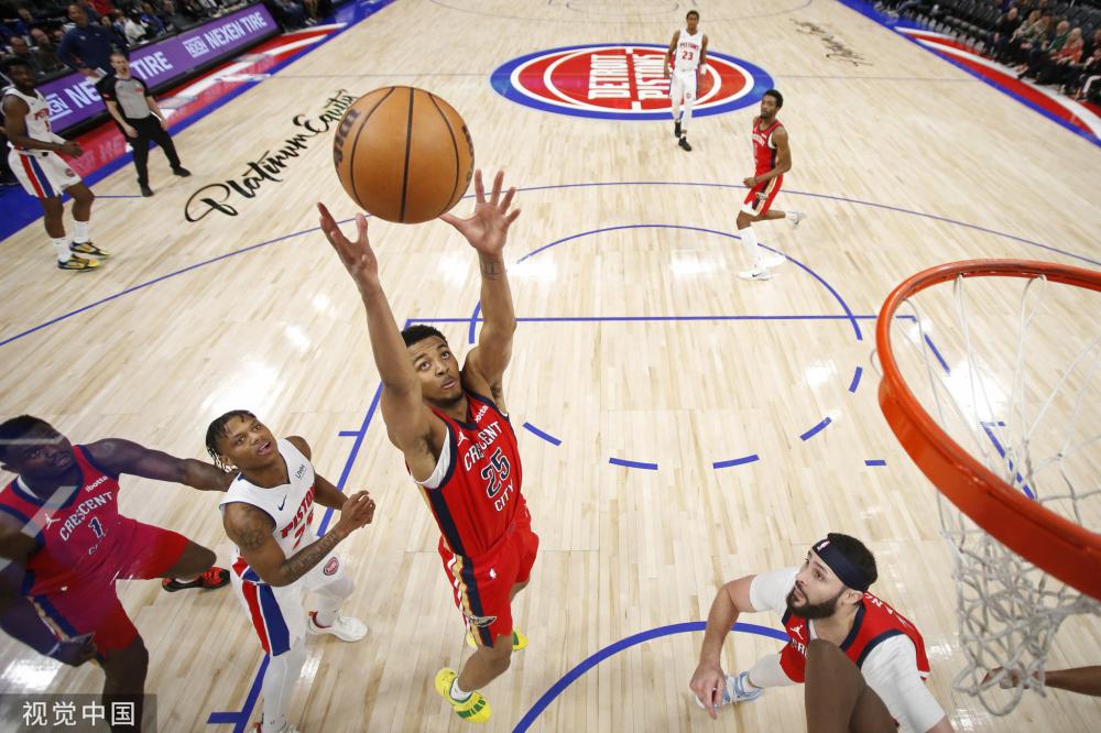 及防守端的 及防守端的