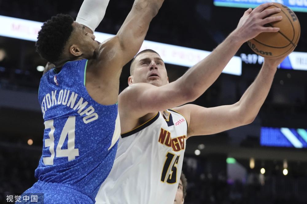 锋线的重任 锋线的重任